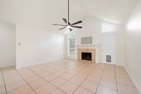 Living - 2907 Clairemont Ln, Euless, TX 76039 photo 3 of 6