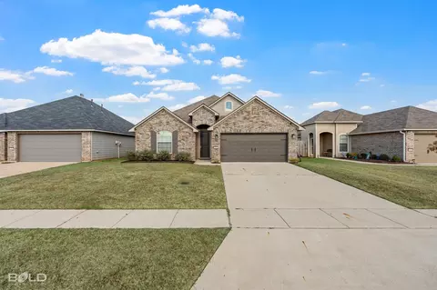 4180 Grassy Lake Dr, Bossier City, LA 71111