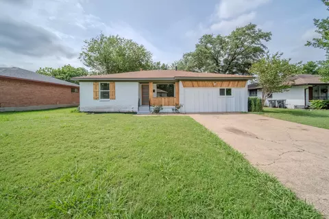 6734 Seco Blvd, Dallas, TX 75217