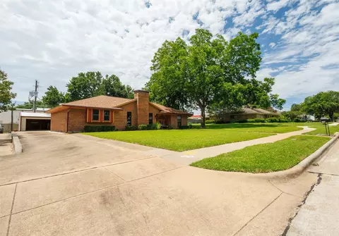 200 Westpark Dr N, Mckinney, TX 75071