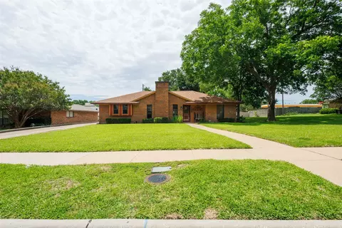 200 Westpark Dr N, Mckinney, TX 75071
