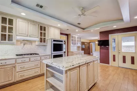 200 Westpark Dr N, Mckinney, TX 75071