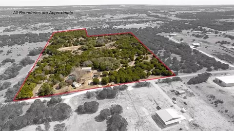 420 Beadle Rd, Gatesville, TX 76528