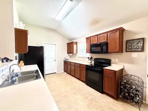 Kitchen - 2005 Sabine Dr, Waco, TX 76708 photo 3 of 3