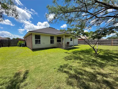 Exterior - 2005 Sabine Dr, Waco, TX 76708 photo 6 of 6
