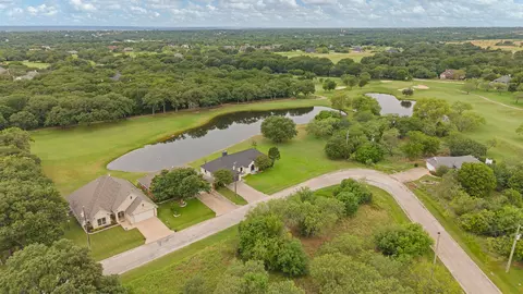 24068 Stonewood Dr, Whitney, TX 76692