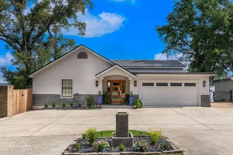 6052 S Lakeshore Dr, Shreveport, LA 71119