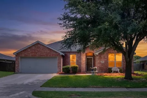 106 Aspenwood Trl, Forney, TX 75126