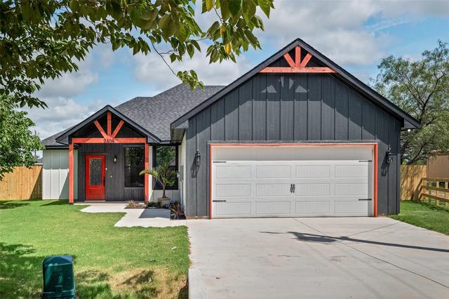 2408 Creek Dr, Granbury, TX 76048