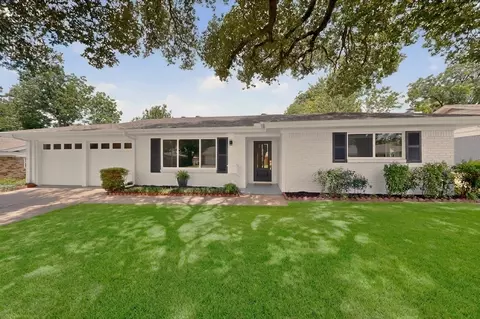 216 Bellvue Dr, Fort Worth, TX 76134