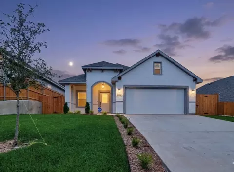 2112 NW 22nd, Fort Worth, TX 76164