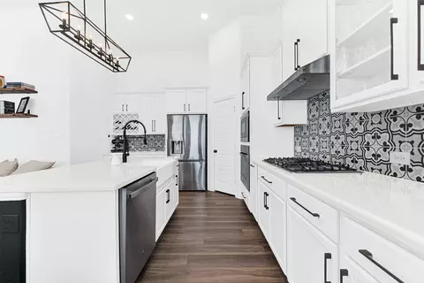 Kitchen - 720 Skyview Ct, Celina, TX 75009 photo 3 of 3