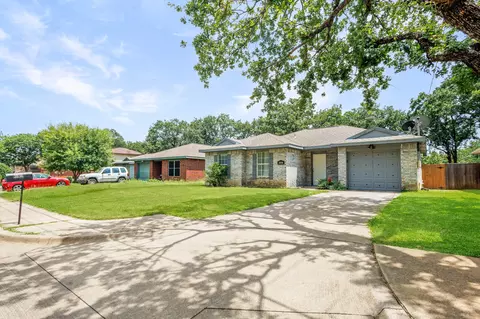 3836 Carver Pl, Irving, TX 75061
