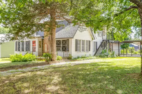 1329 Clarence St, Haltom City, TX 76117