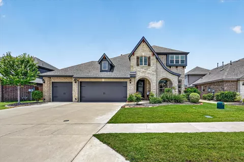 1943 Silverleaf Dr, Glenn Heights, TX 75154