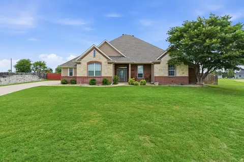 813 Blue Quail Dr, Weatherford, TX 76087