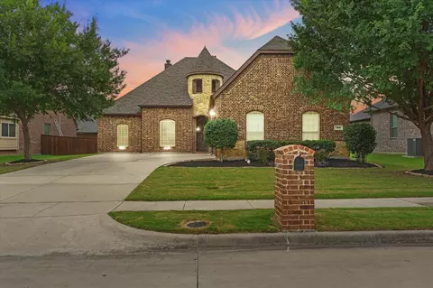 518 Sun Meadow Dr, Wylie, TX 75098