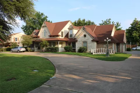 3010 St Lo, Irving, TX 75060