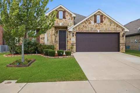 515 Lakeview Dr, Alvarado, TX 76009
