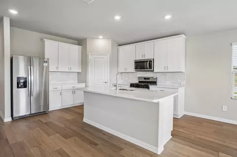 2025 Homestretch Dr, Seagoville, TX 75159