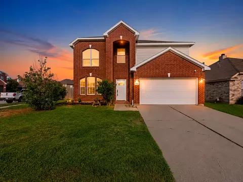 7301 Tin Cup Dr, Arlington, TX 76001
