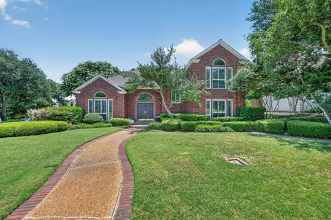 4305 Green Meadow St E, Colleyville, TX 76034