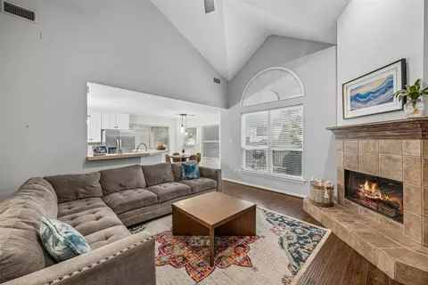 5522 Challenger Ct, Rockwall, TX 75032