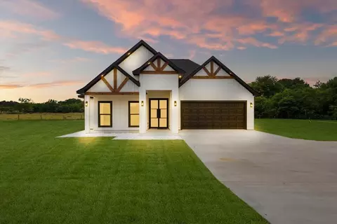 183 Private Road 8642, Canton, TX 75103
