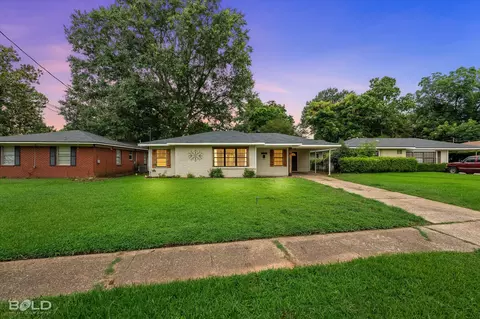 4726 Akard Ave, Shreveport, LA 71105