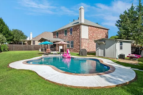 1141 Timberlake Ln, Lewisville, TX 75067