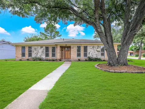 1600 Baltimore Dr, Richardson, TX 75081