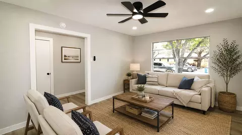 Living - 103 Beard Dr, Itasca, TX 76055 photo 1 of 2