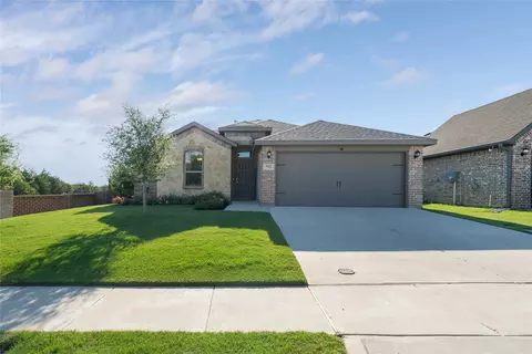 752 Ruellia St, Weatherford, TX 76086