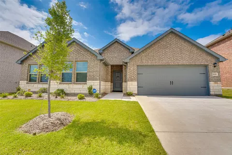 8426 Slowburn Dr, Garland, TX 75043