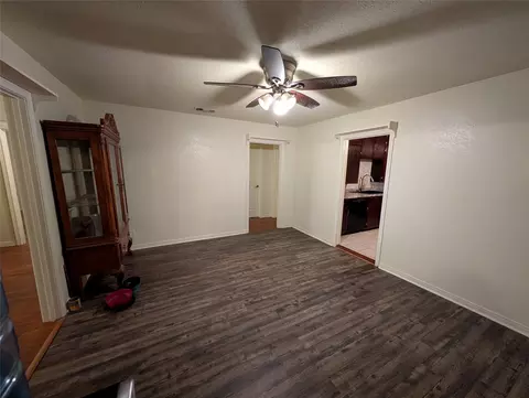 3223 Travis St, San Angelo, TX 76903