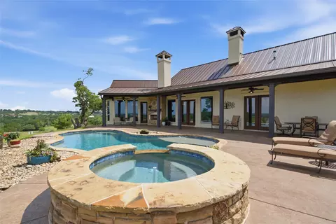 701 Cactus Rio Dr, Weatherford, TX 76087