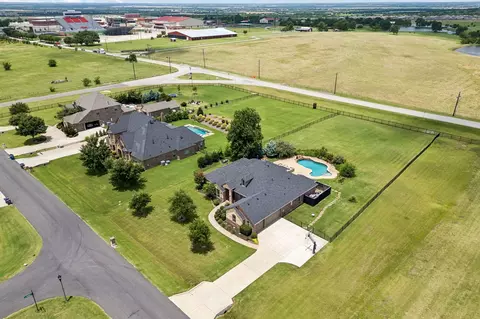 1860 Lariat Trl, Celina, TX 75009