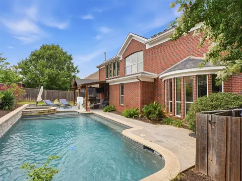 Exterior - 8405 Player Dr, Rowlett, TX 75089 photo 6 of 7