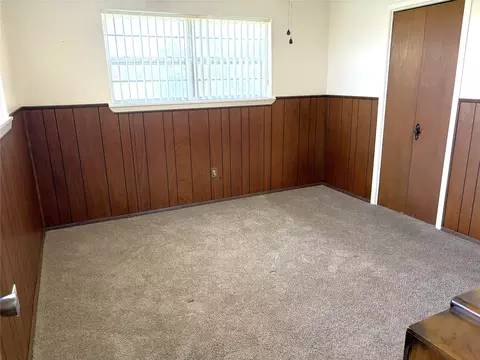 Bedroom - 3472 Desvoignes Rd, Denison, TX 75021 photo 2 of 6