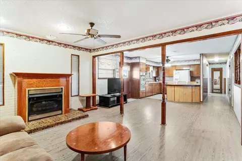 Living - 3472 Desvoignes Rd, Denison, TX 75021 photo 2 of 3