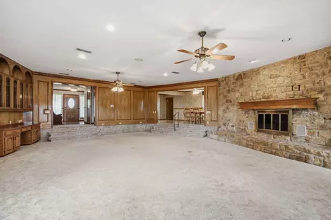 Living - 7900 Highway 6, De Leon, TX 76444 photo 2 of 3
