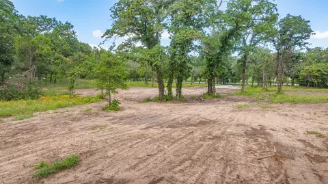 19715 S Highway 281, Santo, TX 76472