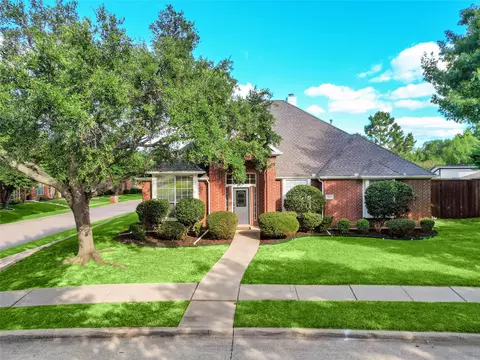 1601 Shadywood Ln, Flower Mound, TX 75028