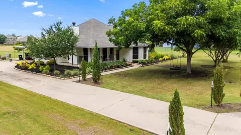 545 Mustang Ct, Lavon, TX 75166