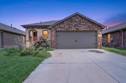 3113 Prairie Hill Grv, Crandall, TX 75114