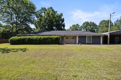 119 Billy Daniels, Mount Pleasant, TX 75455