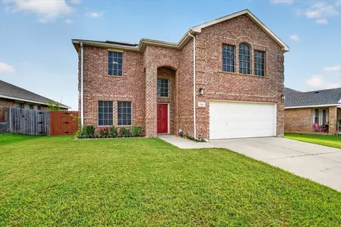 7401 Fossil Creek Dr, Arlington, TX 76002