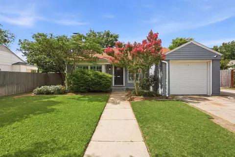 6449 Malvey Ave, Fort Worth, TX 76116