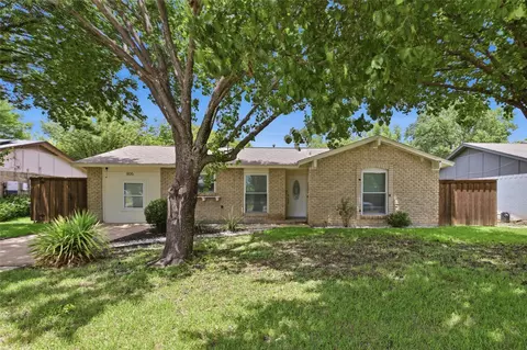 805 Ontario Dr, Garland, TX 75040