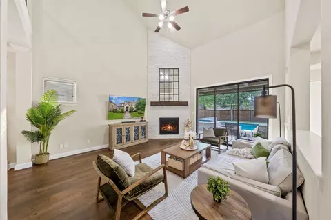 1758 Evening Star Rd, Frisco, TX 75033